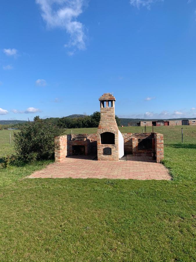 Oeregtoelgy Vendeghaz Villa Szar Luaran gambar
